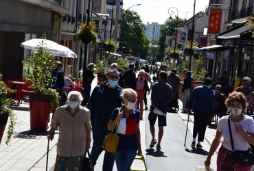 LES SAMEDIS, VOTRE CENTRE VILLE S'ANIME